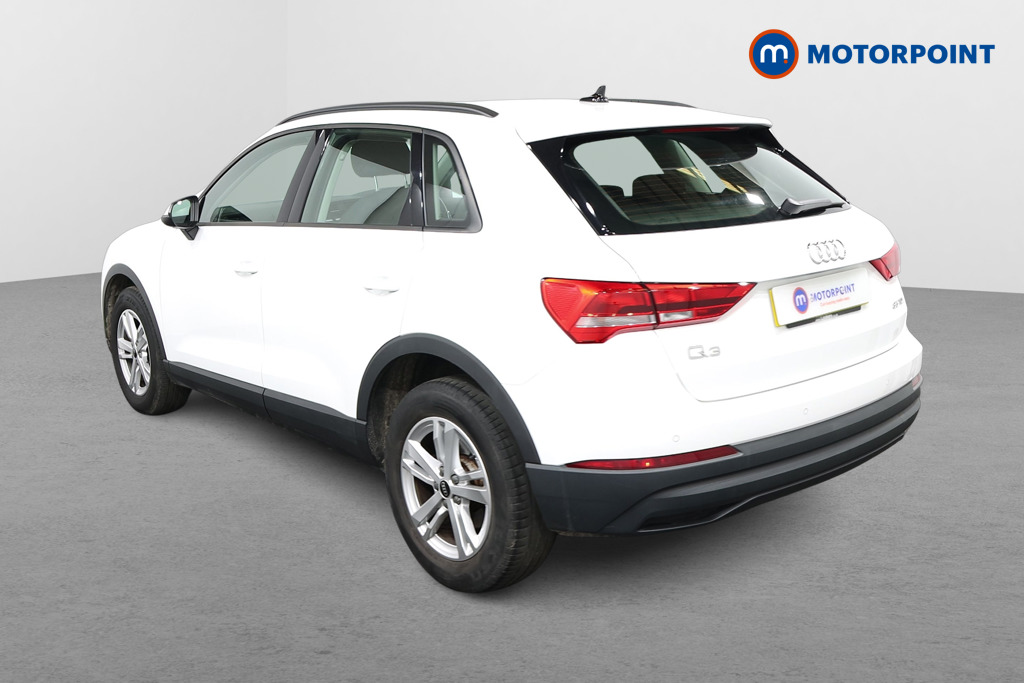 Audi Q3 Technik Manual Diesel SUV - Stock Number (1628149) - Passenger side rear corner