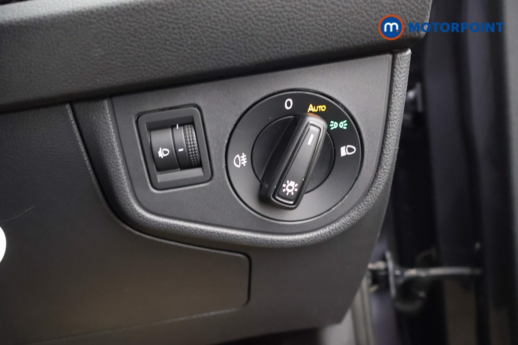 Volkswagen Polo Life Manual Petrol Hatchback - Stock Number (1628260) - 10th supplementary image