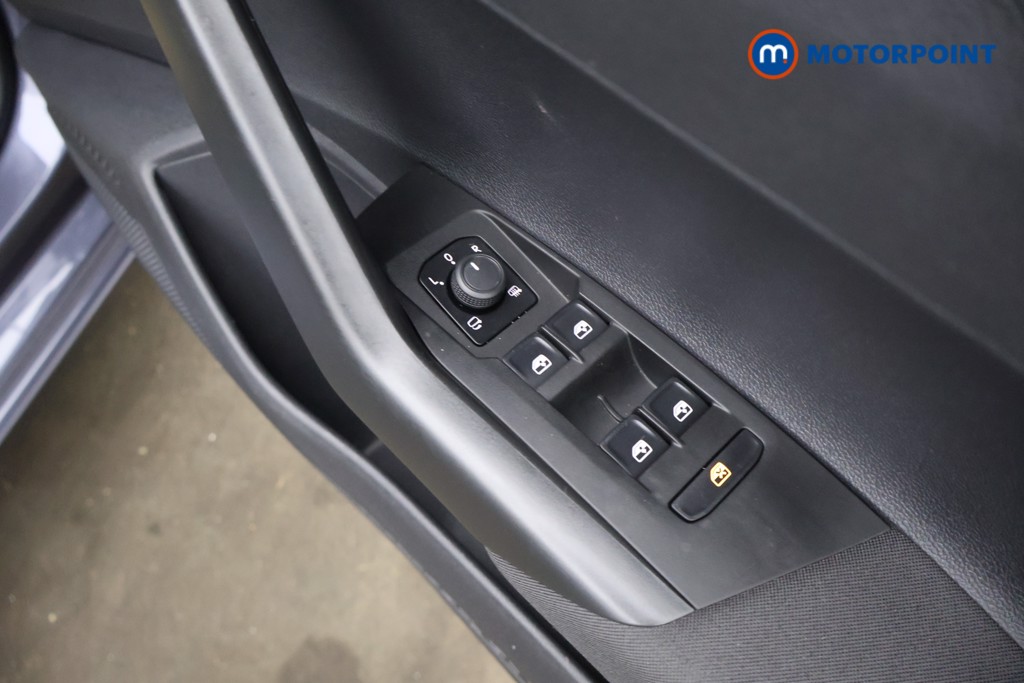 Volkswagen Polo Life Manual Petrol Hatchback - Stock Number (1628260) - 17th supplementary image