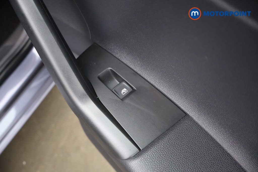 Volkswagen Polo Life Manual Petrol Hatchback - Stock Number (1628260) - 22nd supplementary image