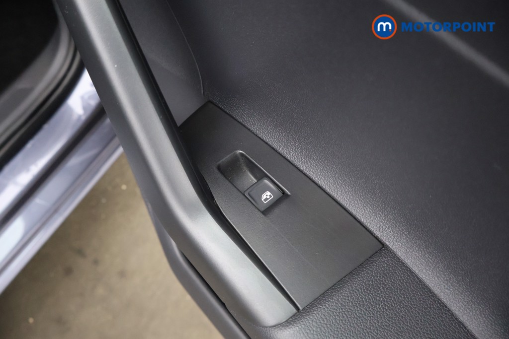 Volkswagen Polo Life Manual Petrol Hatchback - Stock Number (1628263) - 23rd supplementary image