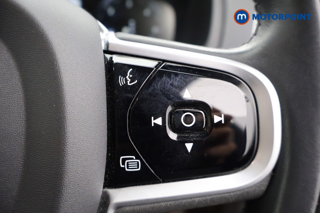 Volvo Xc90 Momentum Automatic Diesel SUV - Stock Number (1628568) - 8th supplementary image