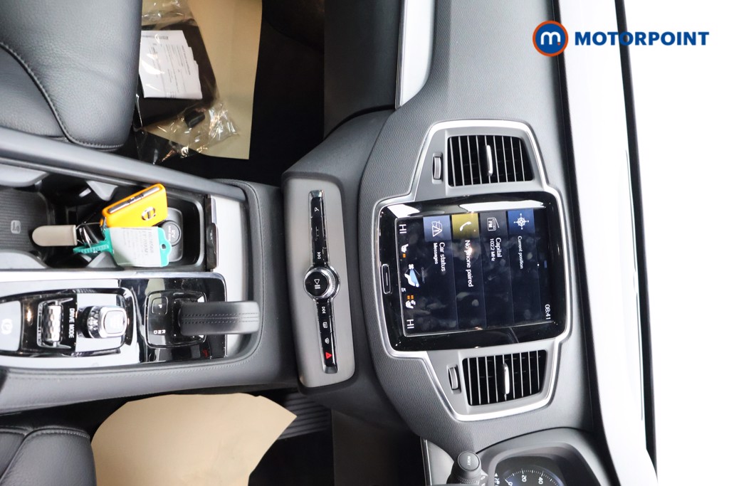 Volvo Xc90 Momentum Automatic Diesel SUV - Stock Number (1628568) - 18th supplementary image
