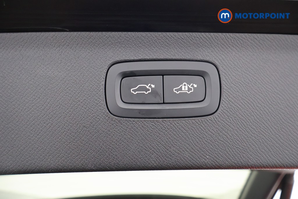 Volvo Xc90 Momentum Automatic Diesel SUV - Stock Number (1628568) - 29th supplementary image