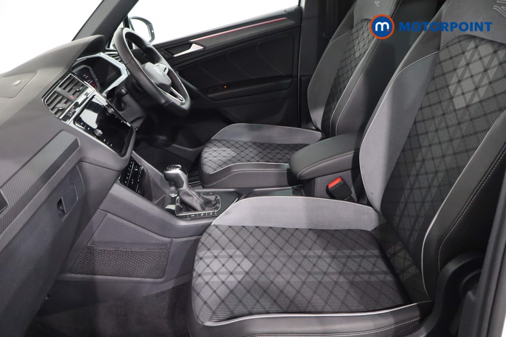 Volkswagen Tiguan R-Line Automatic Petrol SUV - Stock Number (1628573) - 4th supplementary image