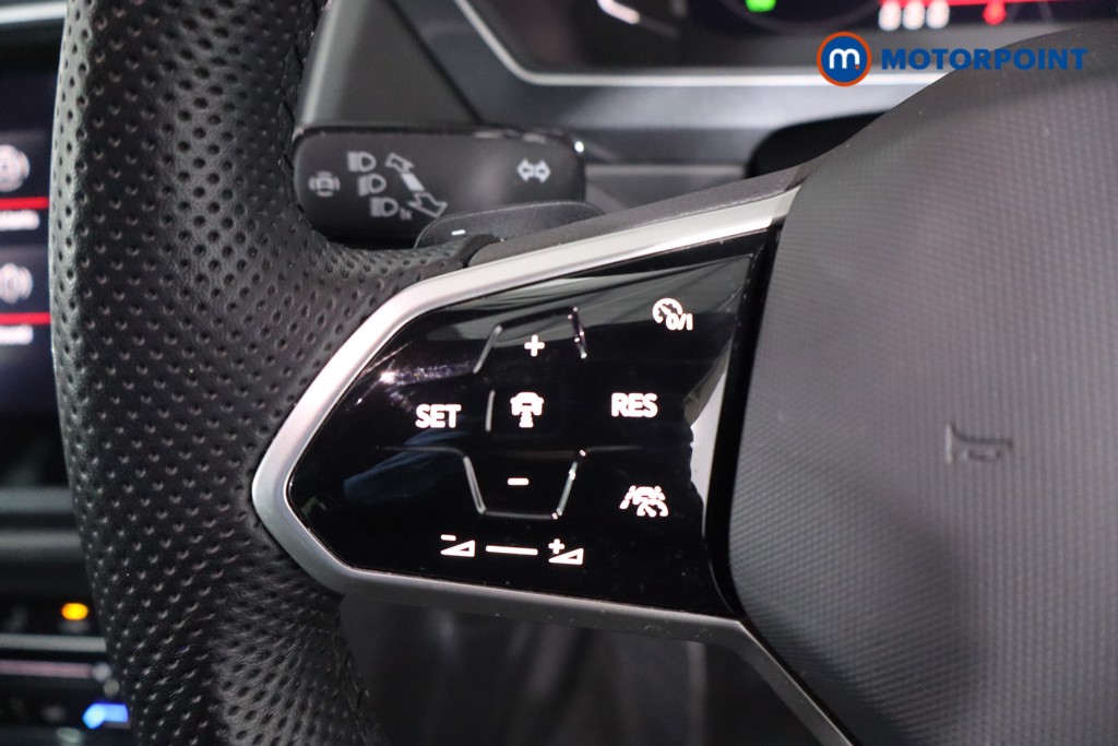 Volkswagen Tiguan R-Line Automatic Petrol SUV - Stock Number (1628573) - 7th supplementary image