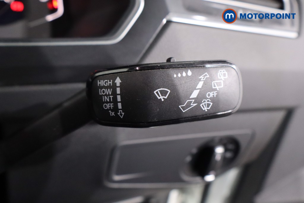 Volkswagen Tiguan R-Line Automatic Petrol SUV - Stock Number (1628573) - 17th supplementary image