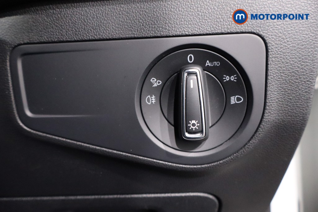Volkswagen Tiguan R-Line Automatic Petrol SUV - Stock Number (1628573) - 18th supplementary image