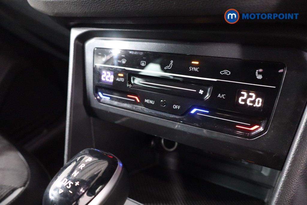 Volkswagen Tiguan R-Line Automatic Petrol SUV - Stock Number (1628573) - 22nd supplementary image