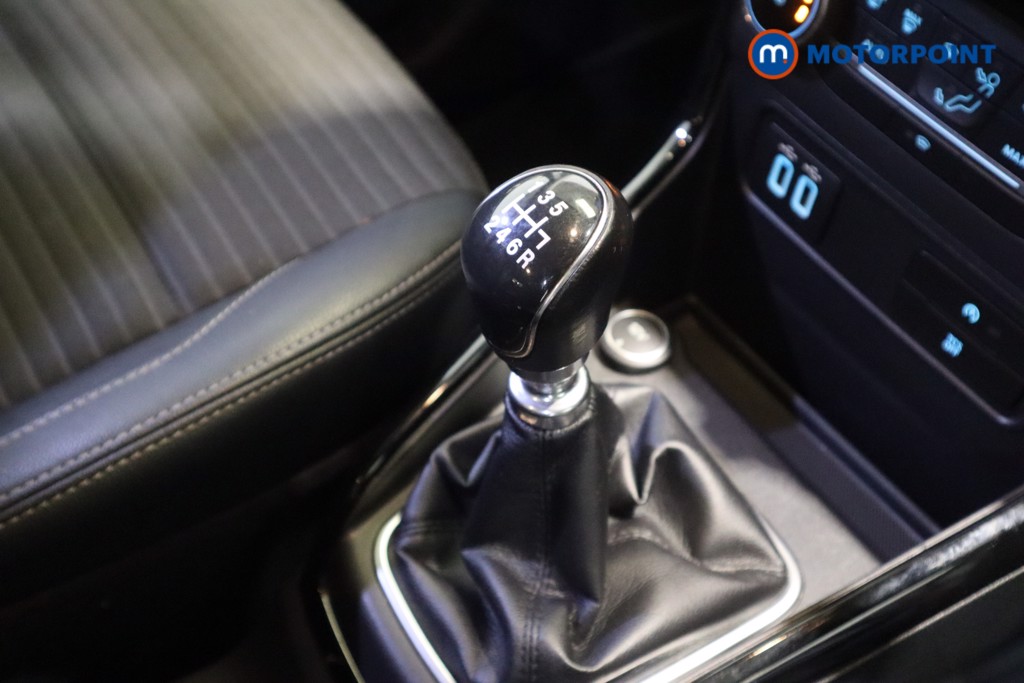 Ford Ecosport Titanium Manual Petrol SUV - Stock Number (1628792) - 4th supplementary image