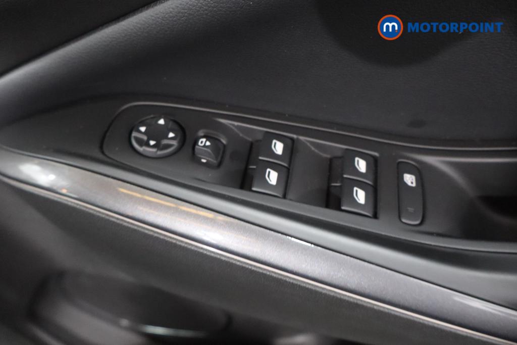 Vauxhall Grandland X Business Edition Nav Premium Automatic Petrol Plug-In Hybrid SUV - Stock Number (1628972) - 11th supplementary image