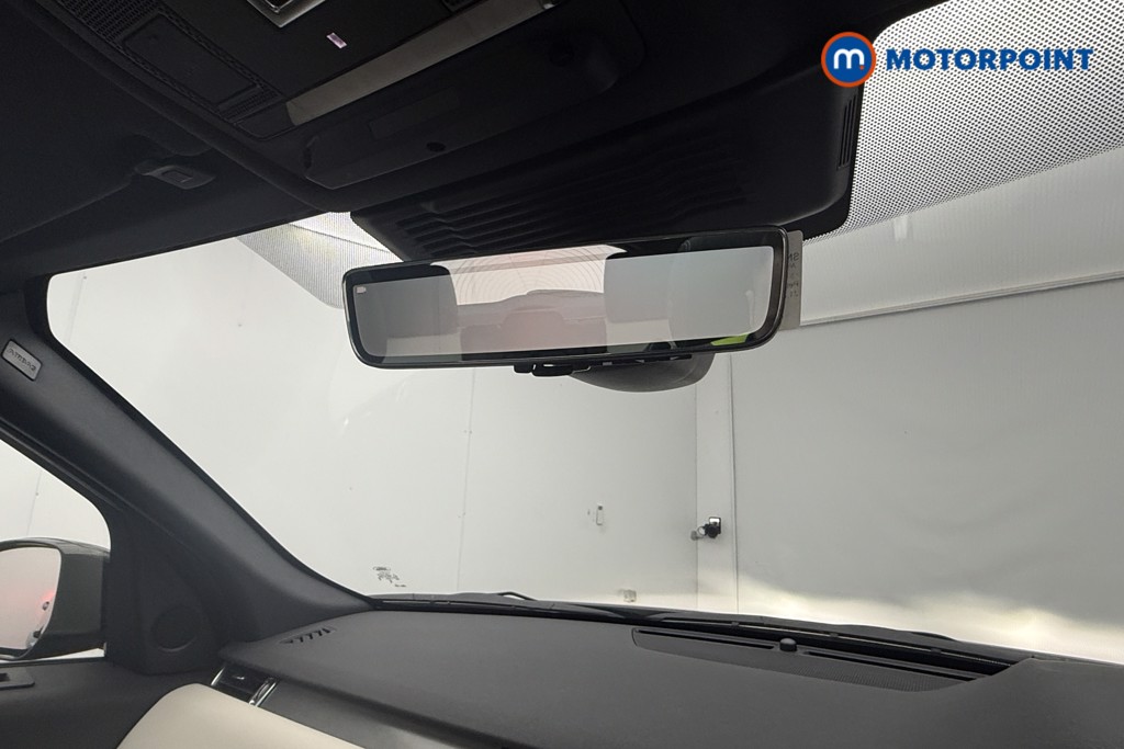 Land Rover Discovery Sport Urban Edition Automatic Petrol Plug-In Hybrid SUV - Stock Number (1629071) - 17th supplementary image