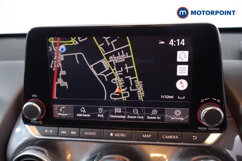 Nissan Juke Tekna Manual Petrol SUV - Stock Number (1629268) - 2nd supplementary image