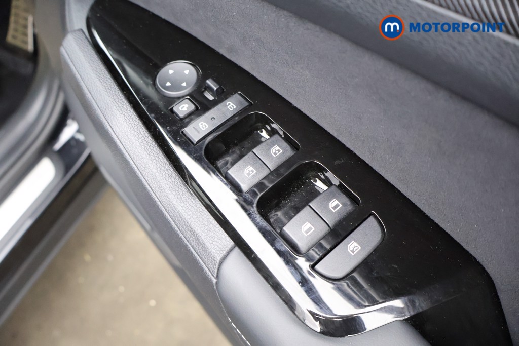 KIA Sportage Gt-Line Automatic Petrol-Electric Hybrid SUV - Stock Number (1629400) - 23rd supplementary image