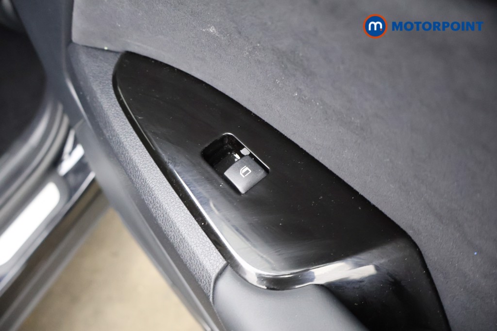 KIA Sportage Gt-Line Automatic Petrol-Electric Hybrid SUV - Stock Number (1629400) - 28th supplementary image