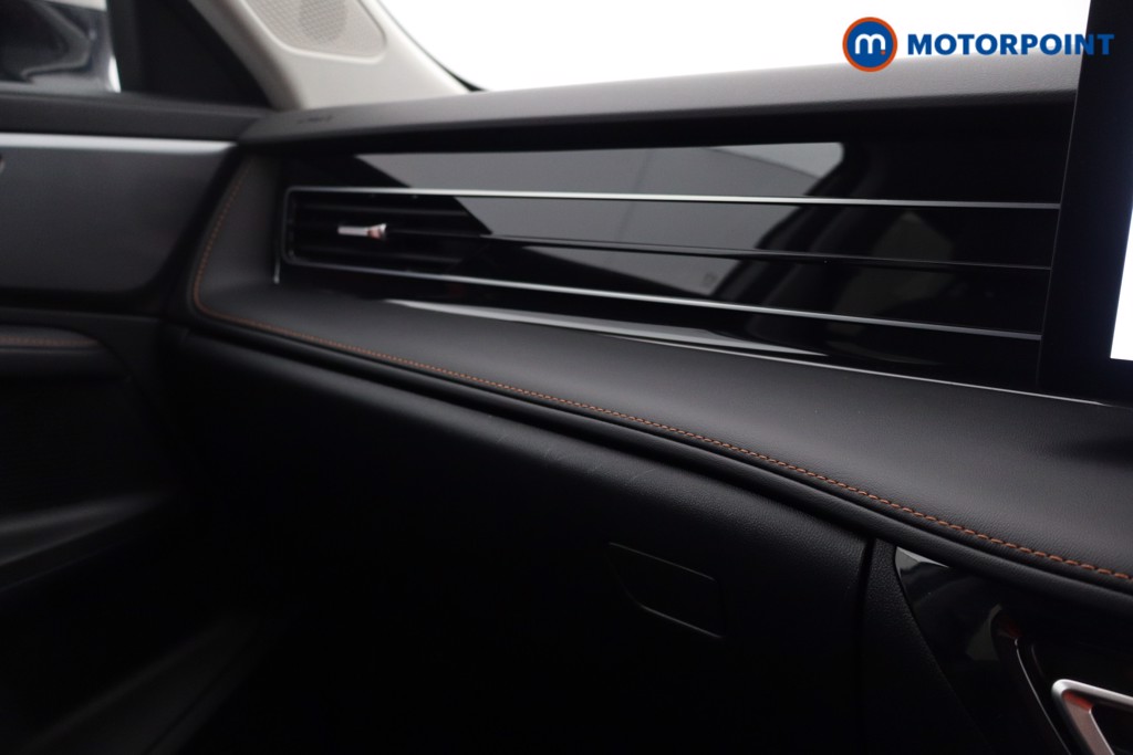 Mg Motor Uk HS Trophy Automatic Petrol-Electric Hybrid SUV - Stock Number (1629814) - 9th supplementary image