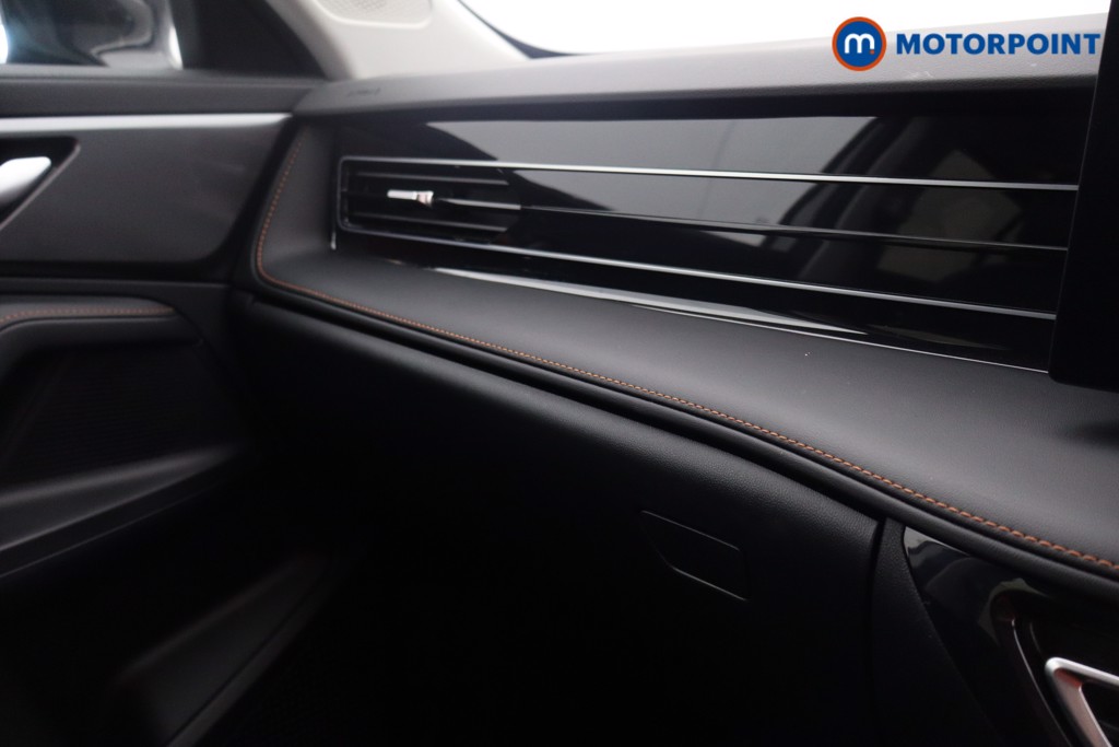 Mg Motor Uk HS Trophy Automatic Petrol-Electric Hybrid SUV - Stock Number (1629815) - 13th supplementary image