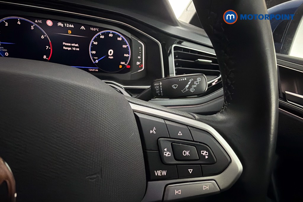 Volkswagen Taigo R-Line Manual Petrol SUV - Stock Number (1629836) - 4th supplementary image