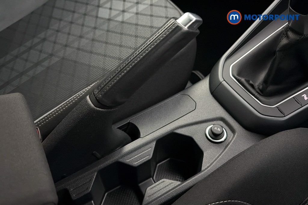 Volkswagen Taigo R-Line Manual Petrol SUV - Stock Number (1629836) - 16th supplementary image