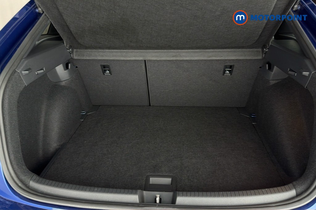 Volkswagen Taigo R-Line Manual Petrol SUV - Stock Number (1629836) - 33rd supplementary image