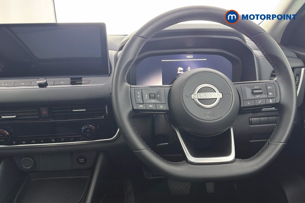 Nissan Qashqai N-Connecta Automatic Petrol-Electric Hybrid SUV - Stock Number (1629875) - 2nd supplementary image