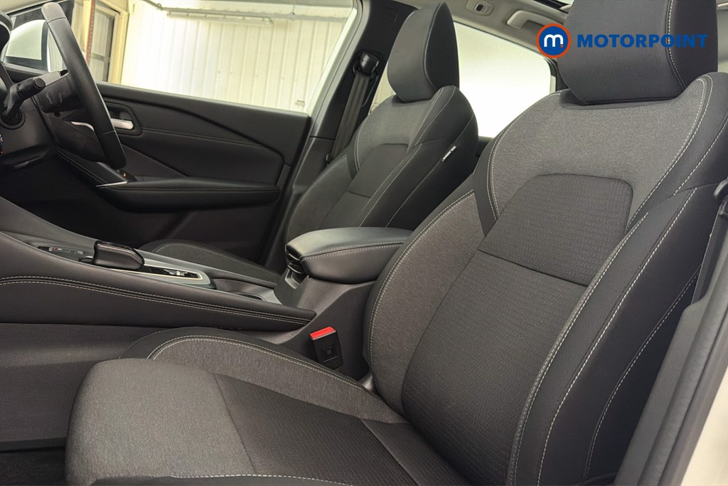 Nissan Qashqai N-Connecta Automatic Petrol-Electric Hybrid SUV - Stock Number (1629875) - 22nd supplementary image