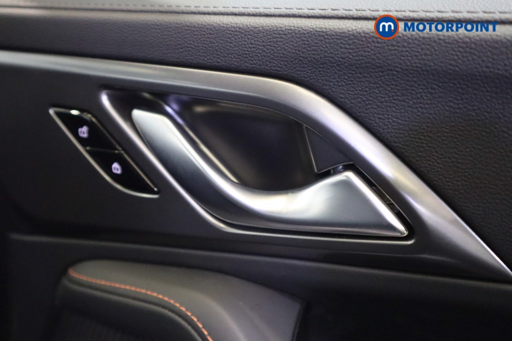 Mg Motor Uk HS Trophy Automatic Petrol-Electric Hybrid SUV - Stock Number (1630002) - 14th supplementary image