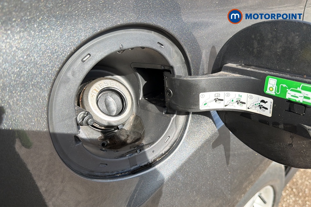 Ford Grand C-Max Titanium X Automatic Diesel People Carrier - Stock Number (1630039) - 41st supplementary image