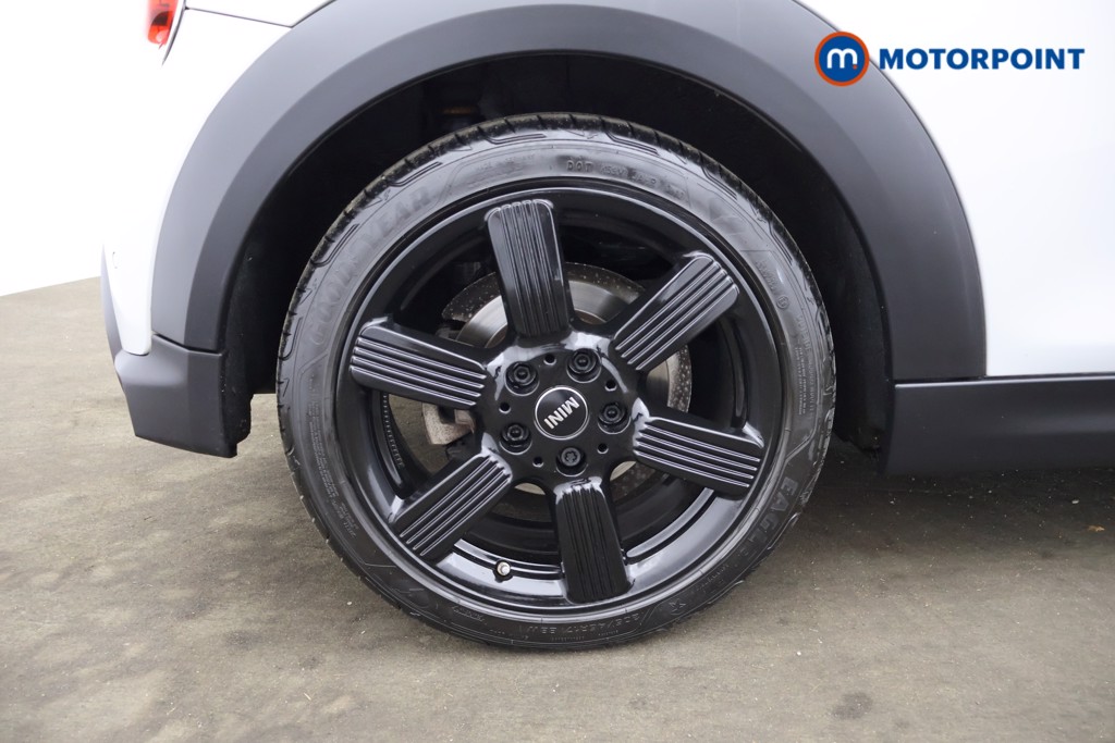 Mini Hatchback Cooper Classic Automatic Petrol Hatchback - Stock Number (1630549) - 2nd supplementary image