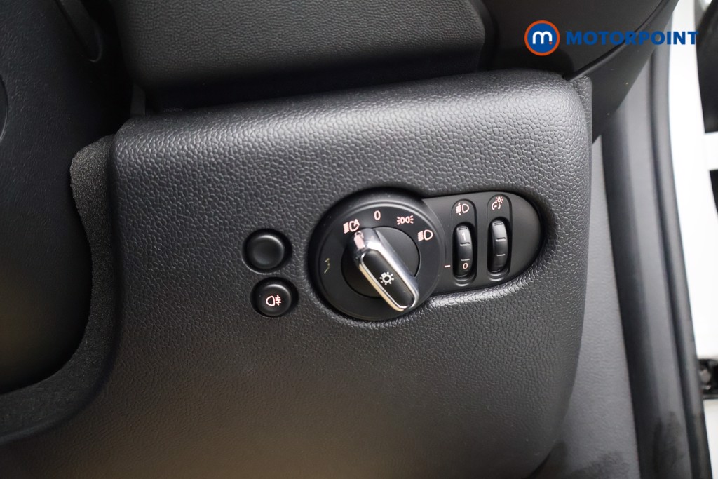 Mini Hatchback Cooper Classic Automatic Petrol Hatchback - Stock Number (1630549) - 10th supplementary image