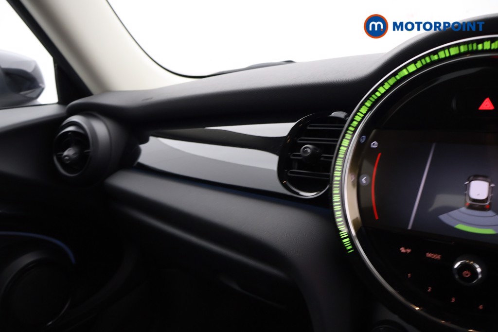 Mini Hatchback Cooper Classic Automatic Petrol Hatchback - Stock Number (1630549) - 14th supplementary image