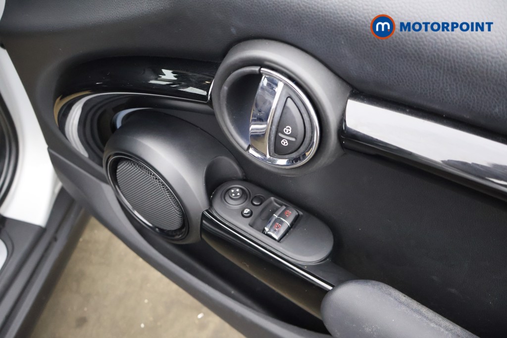 Mini Hatchback Cooper Classic Automatic Petrol Hatchback - Stock Number (1630549) - 18th supplementary image