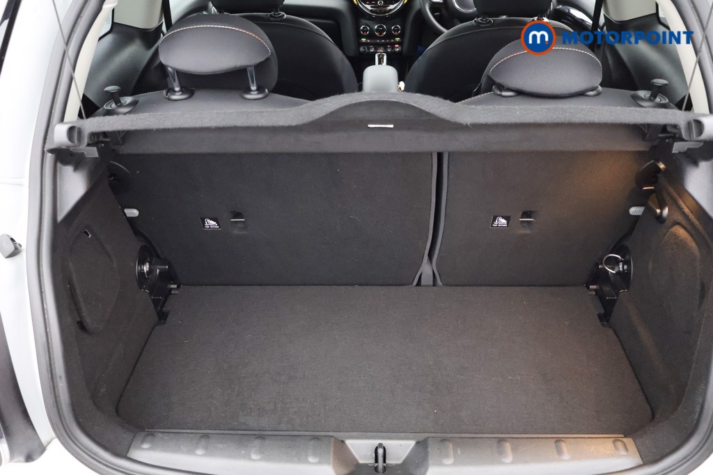 Mini Hatchback Cooper Classic Automatic Petrol Hatchback - Stock Number (1630549) - 22nd supplementary image