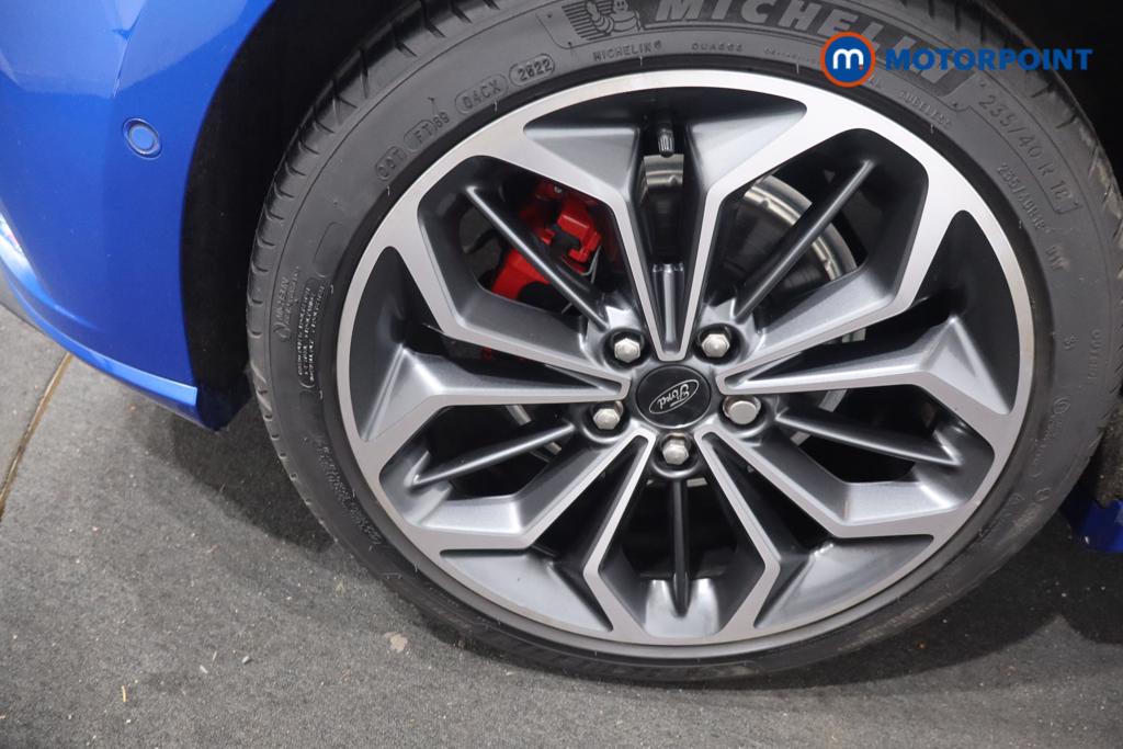 Ford Focus St-Line Vignale Manual Petrol Hatchback - Stock Number (1630909) - 7th supplementary image