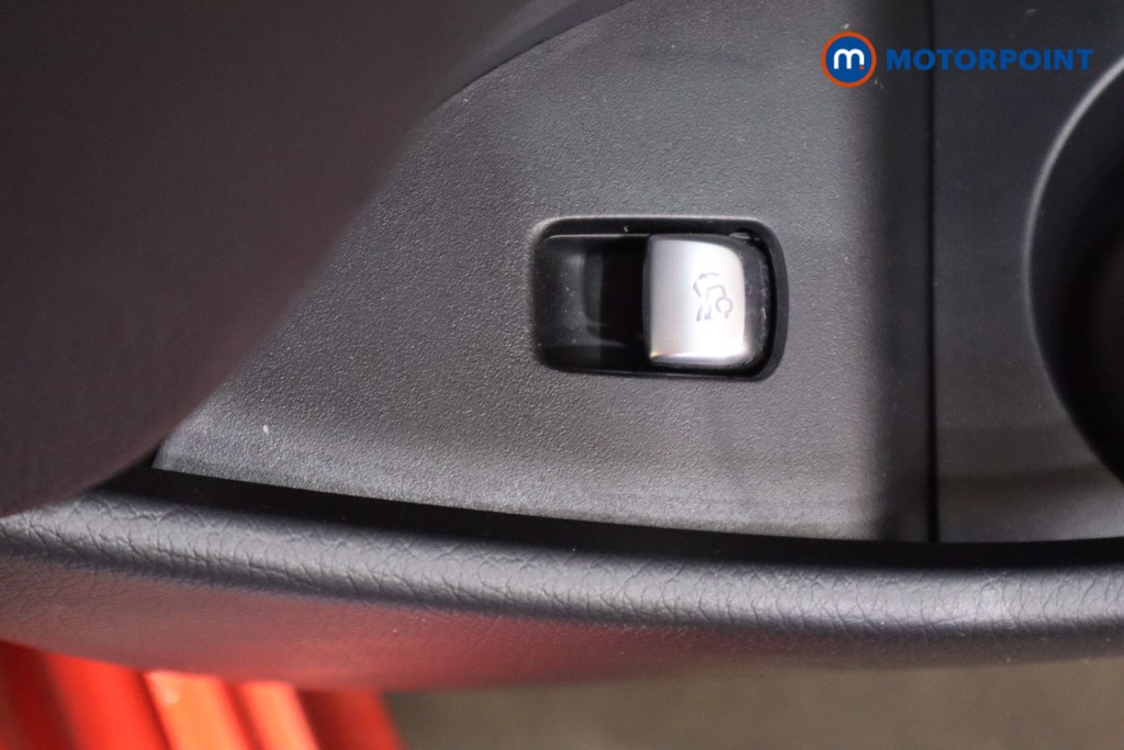 Mercedes-Benz E Class Amg Line Automatic Diesel Saloon - Stock Number (1597252) - 24th supplementary image