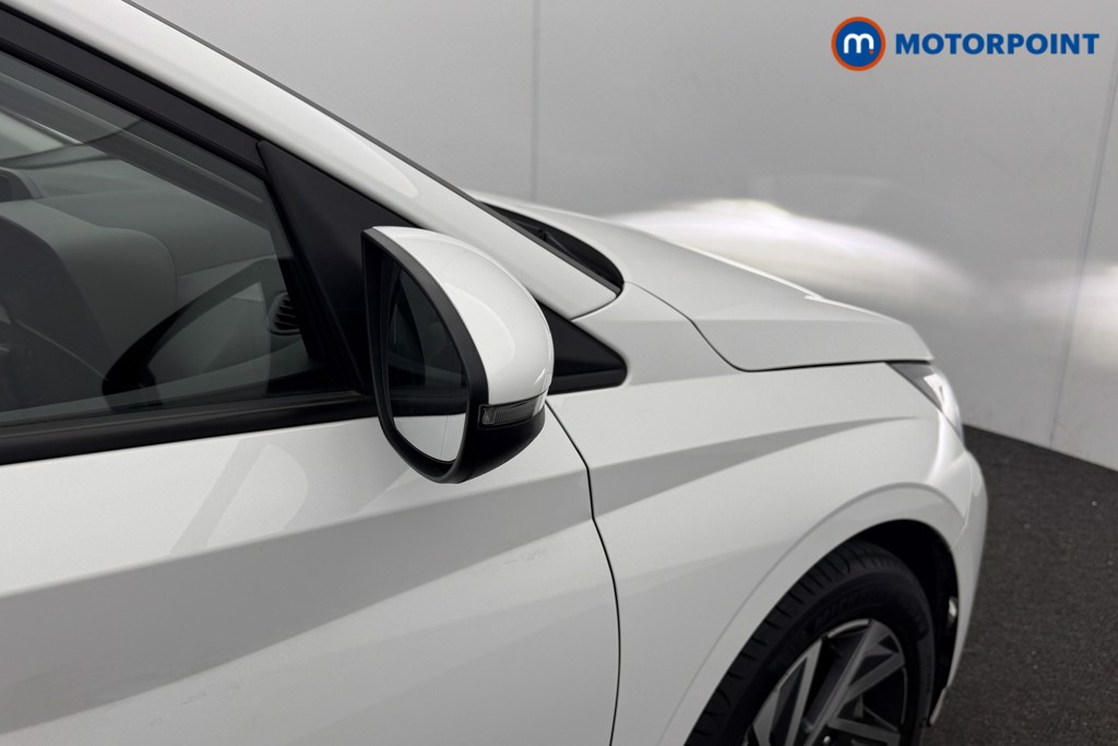 Hyundai I20 Advance Automatic Petrol Hatchback - Stock Number (1610885) - 14th supplementary image