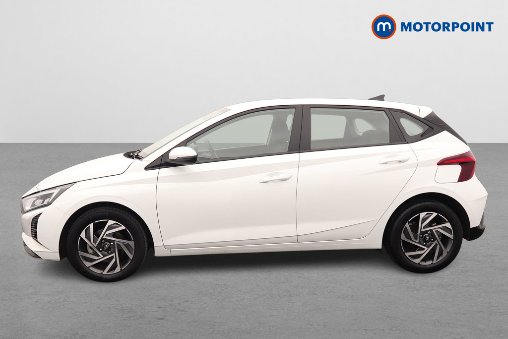 Hyundai I20 Advance Automatic Petrol Hatchback - Stock Number (1610885) - Passenger side