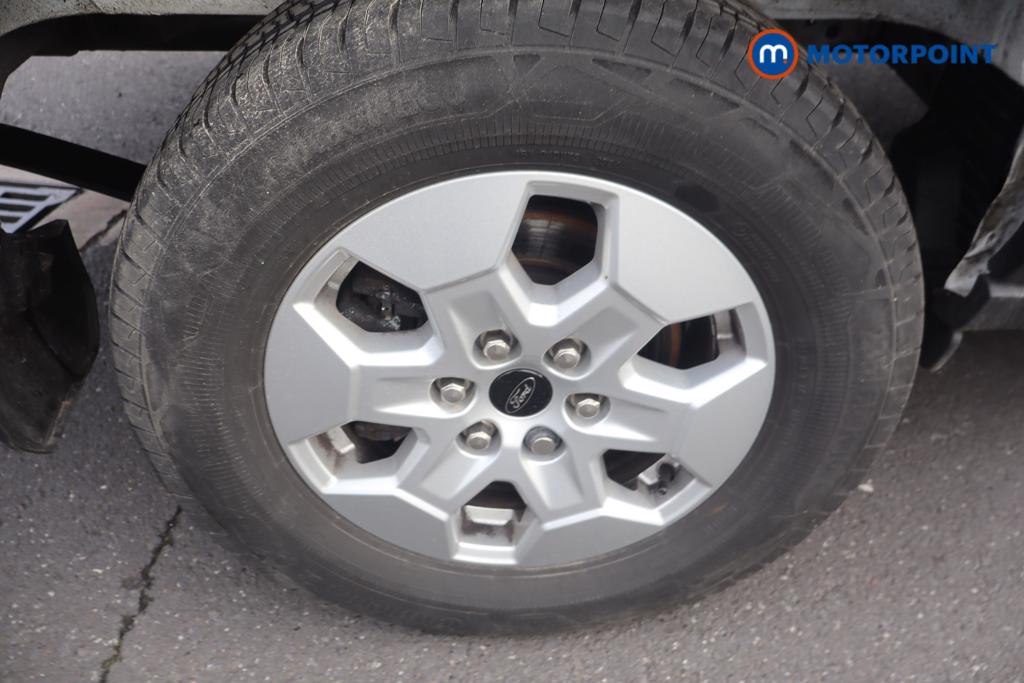 Ford Transit Limited Automatic Diesel Medium Roof Van - Stock Number (1611413) - 7th supplementary image