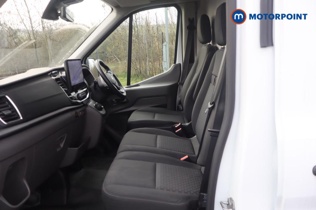 Ford Transit Limited Automatic Diesel Medium Roof Van - Stock Number (1611413) - 9th supplementary image
