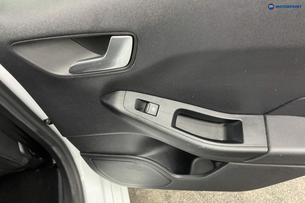 Ford Fiesta St-Line Edition Manual Petrol Hatchback - Stock Number (1612754) - 30th supplementary image