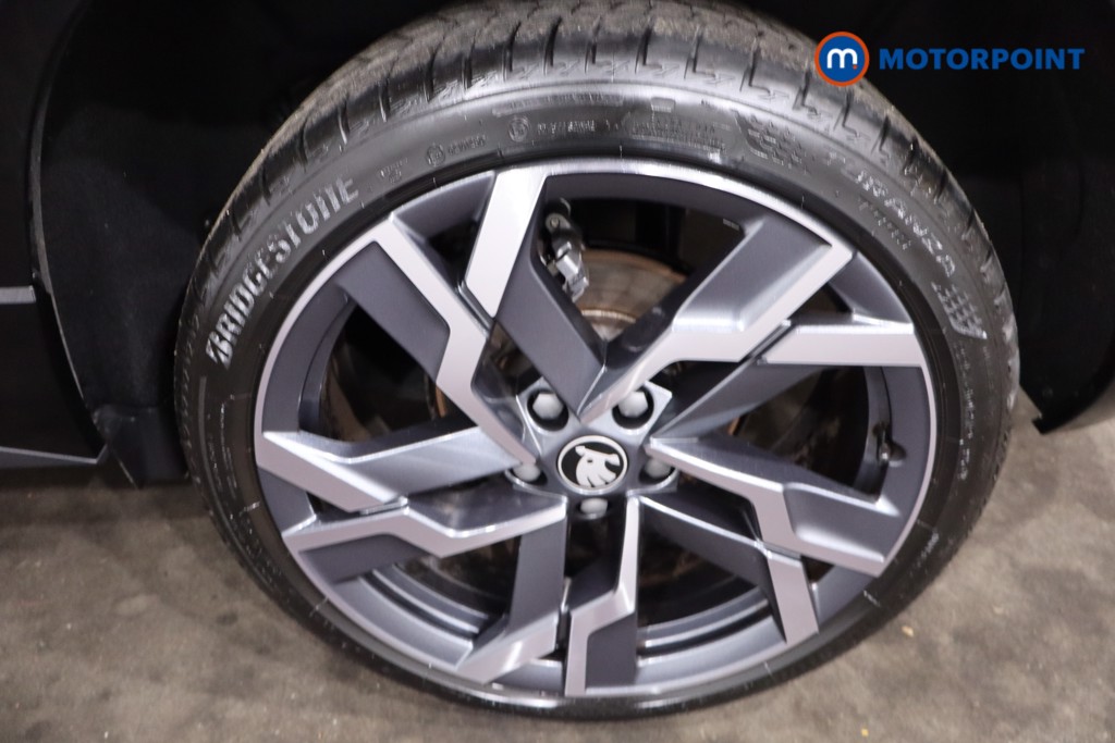 Skoda Karoq Sportline Edition Automatic Petrol SUV - Stock Number (1612768) - 12th supplementary image