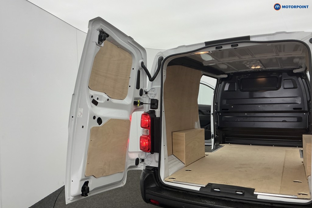 Citroen Dispatch Enterprise Manual Diesel Panel Van - Stock Number (1615131) - 5th supplementary image