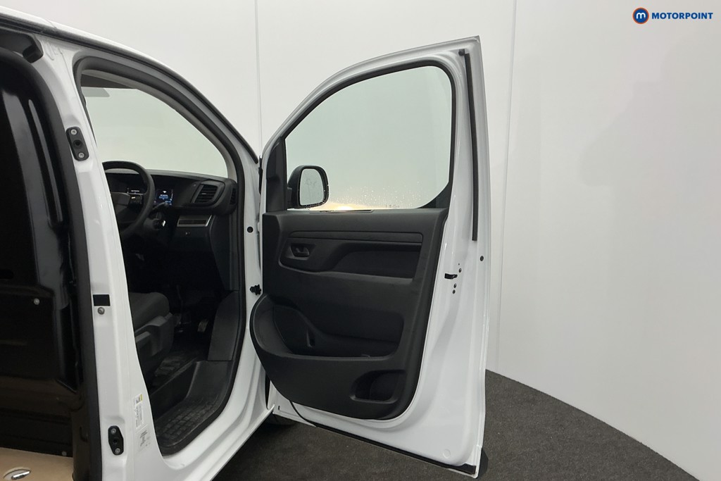 Citroen Dispatch Enterprise Manual Diesel Panel Van - Stock Number (1615131) - 14th supplementary image