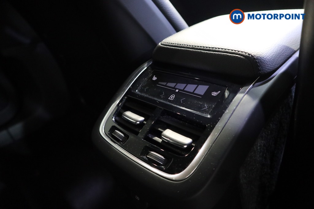 Volvo V60 Cross Country Automatic Petrol Estate - Stock Number (1615953) - 19th supplementary image