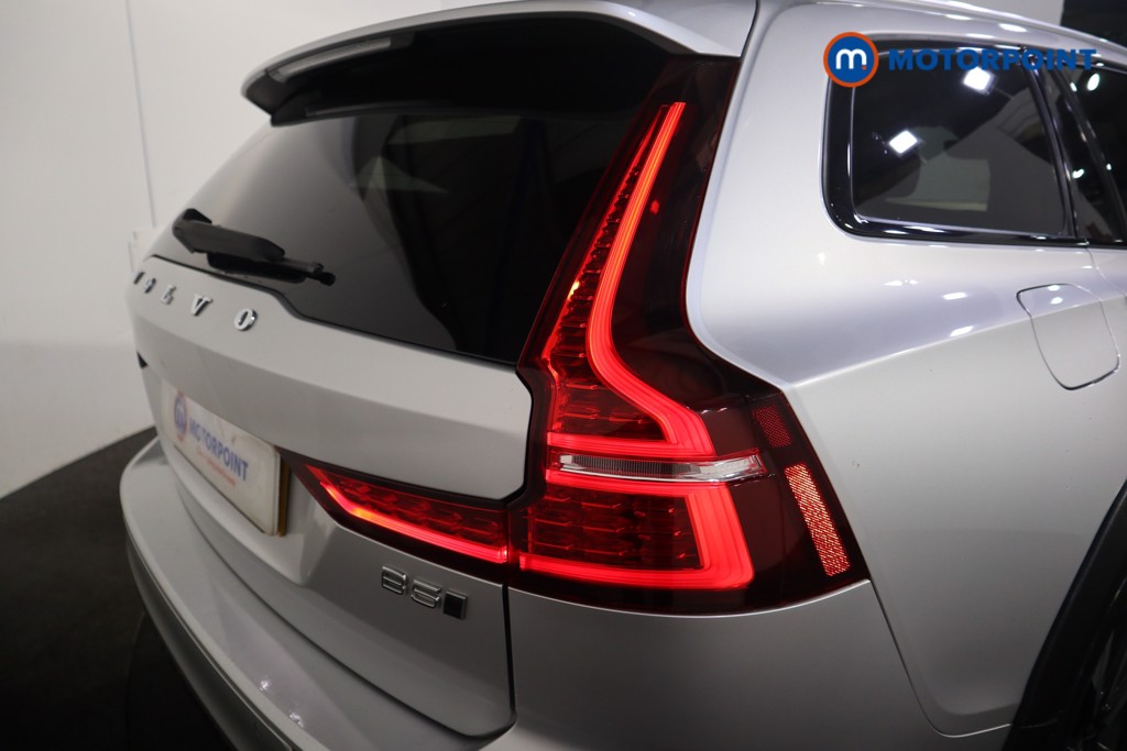 Volvo V60 Cross Country Automatic Petrol Estate - Stock Number (1615953) - 29th supplementary image