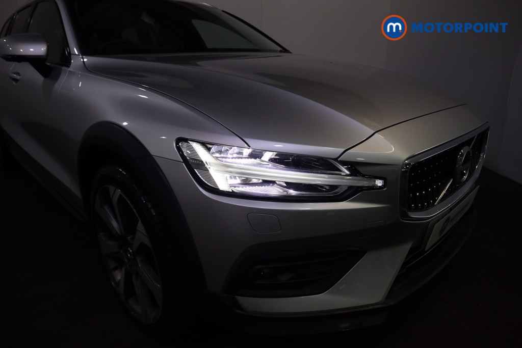 Volvo V60 Cross Country Automatic Petrol Estate - Stock Number (1615953) - 38th supplementary image