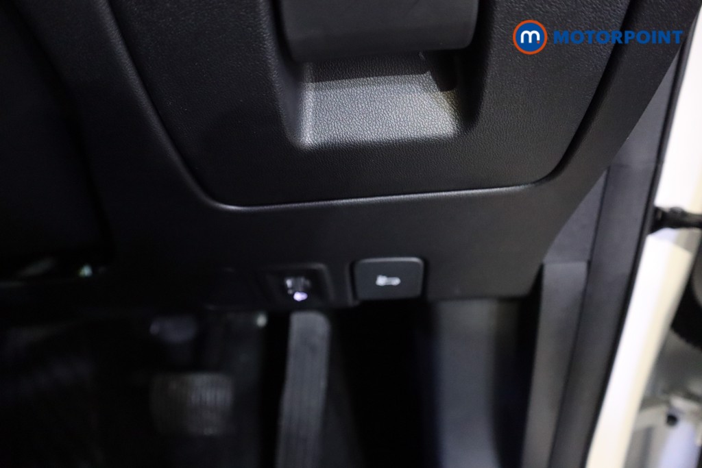 Mg Motor Uk HS Trophy Automatic Petrol-Electric Hybrid SUV - Stock Number (1616918) - 15th supplementary image