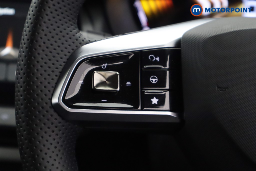 Mg Motor Uk ZS Trophy Automatic Petrol-Electric Hybrid SUV - Stock Number (1617131) - 7th supplementary image