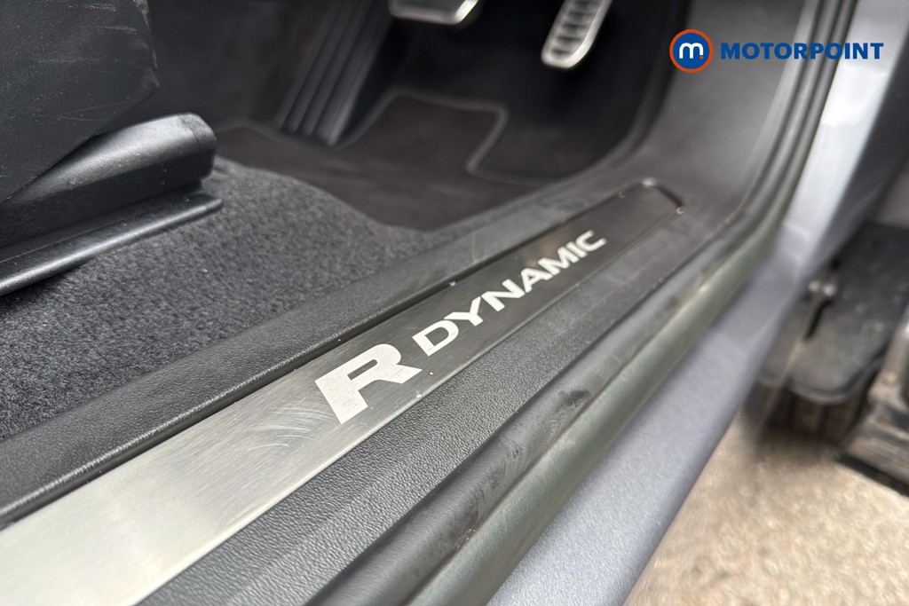 Land Rover Range Rover Evoque R-Dynamic Se Automatic Petrol Plug-In Hybrid SUV - Stock Number (1617329) - 27th supplementary image