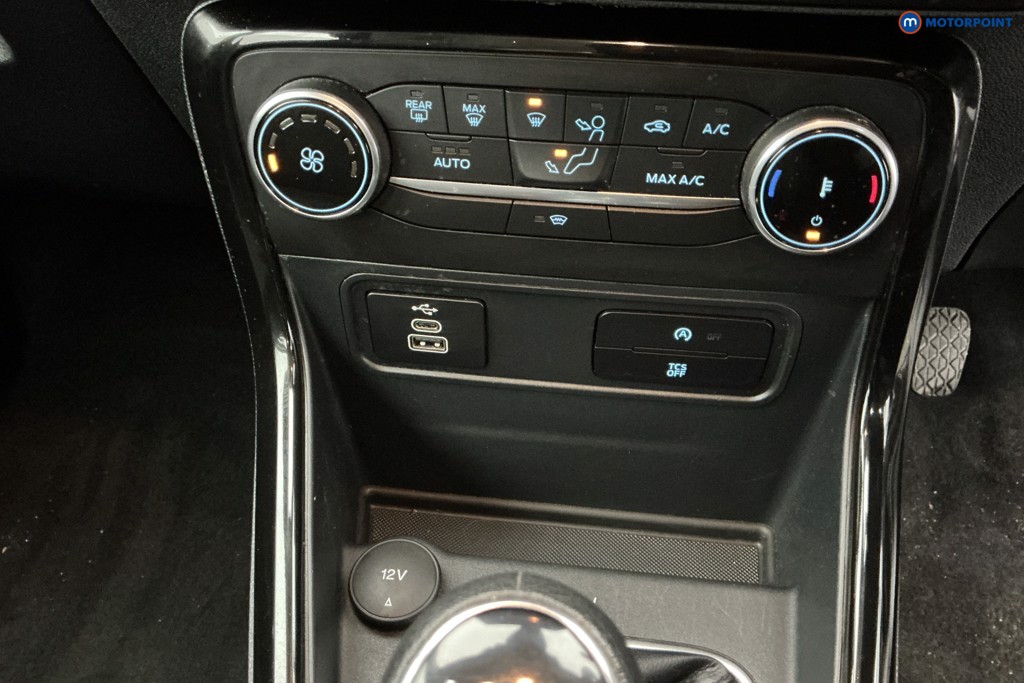 Ford Ecosport Titanium Manual Petrol SUV - Stock Number (1617828) - 19th supplementary image